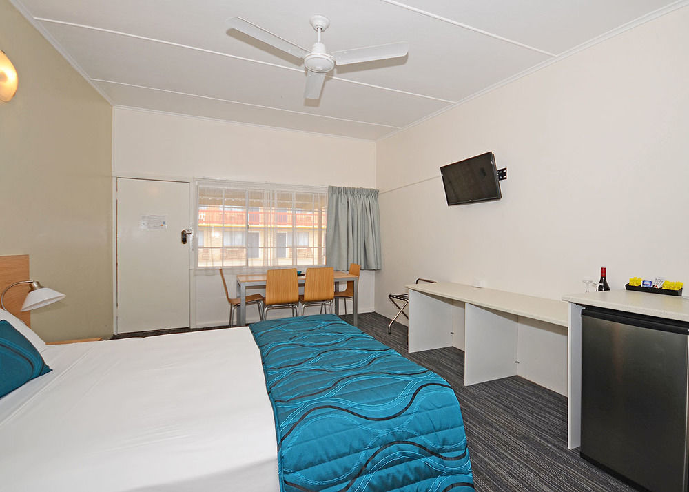 Urangan Motor Inn Харві-Бей Екстер'єр фото