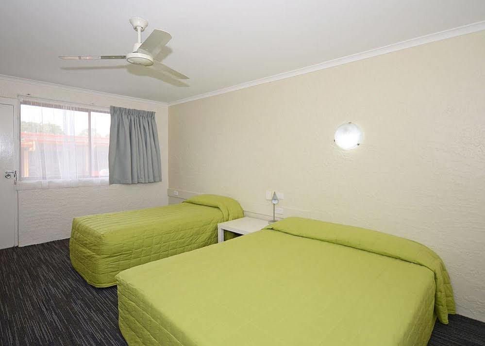 Urangan Motor Inn Харві-Бей Екстер'єр фото